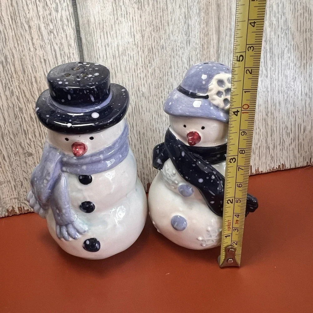 HOME Snowmen Blue And White Salt & Pepper Shakers Ceramic Christmas Kitchen